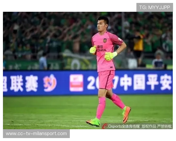 德国门将状态回暖，多次高难度扑救提振信心