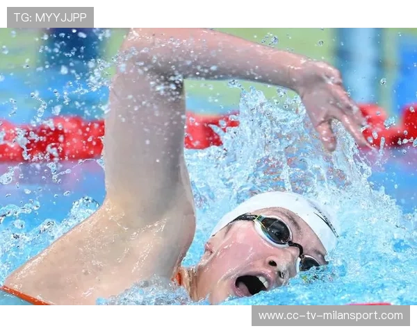 游泳自由泳冲刺疯狂加速——激发潜能的极速之旅 游泳自由泳冲刺疯狂加速——激发潜能的极速之旅