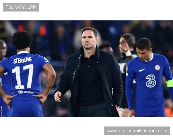 伤病内乱：后卫揭示更衣室矛盾内幕